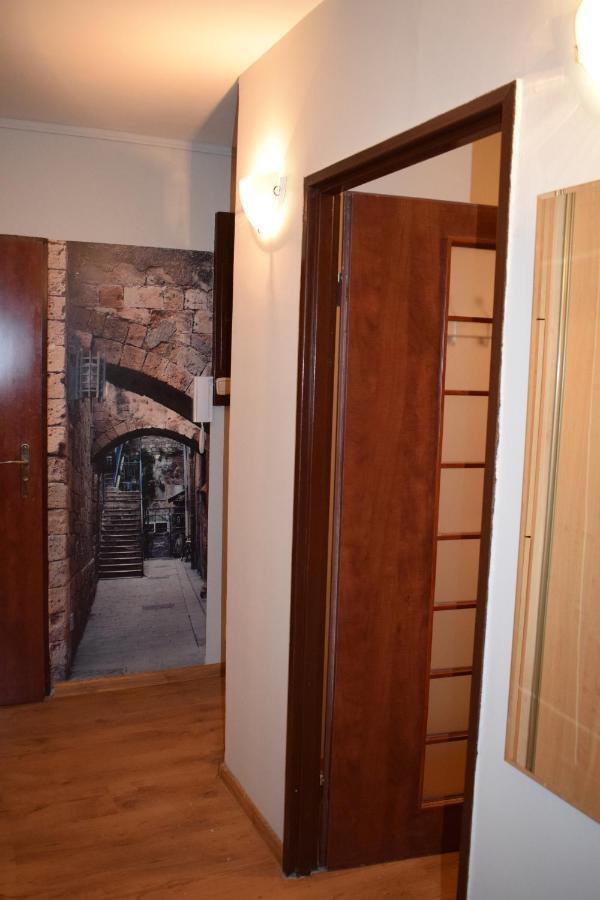 Apartament M-3 Czestochowa Luaran gambar